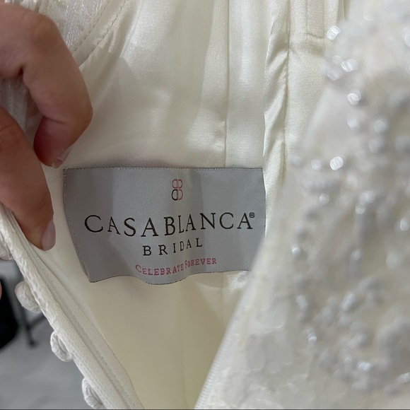 Casablanca Bridal Wedding dress - Picture 9 of 10